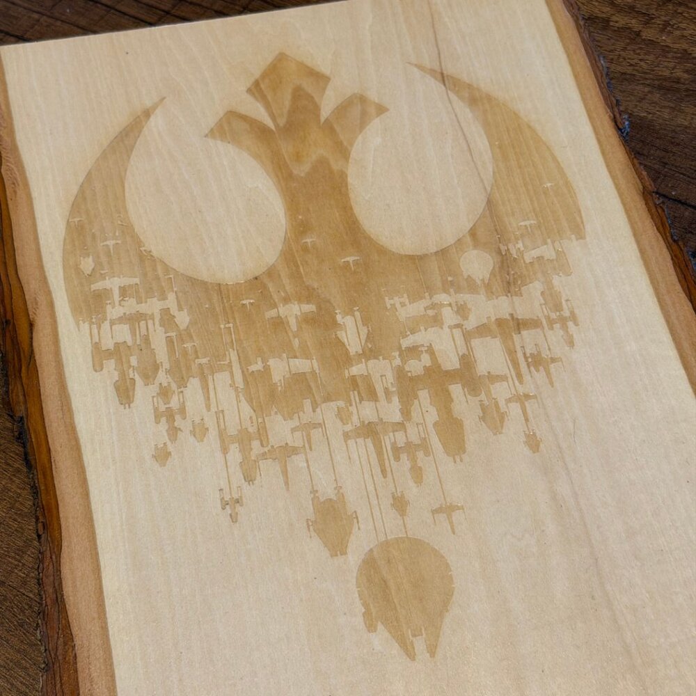 Live Edge Wood Wall Art – Star Wars Rebel Alliance Design - Picture 3 of 4